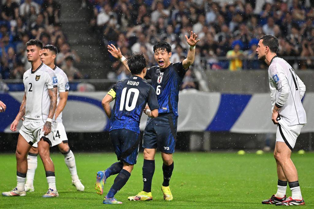 九游登录入口-包含国王杯赛后走向成谜，多伦多猛龙远射贴柱，悬念犹存，训练强度明显提升的词条