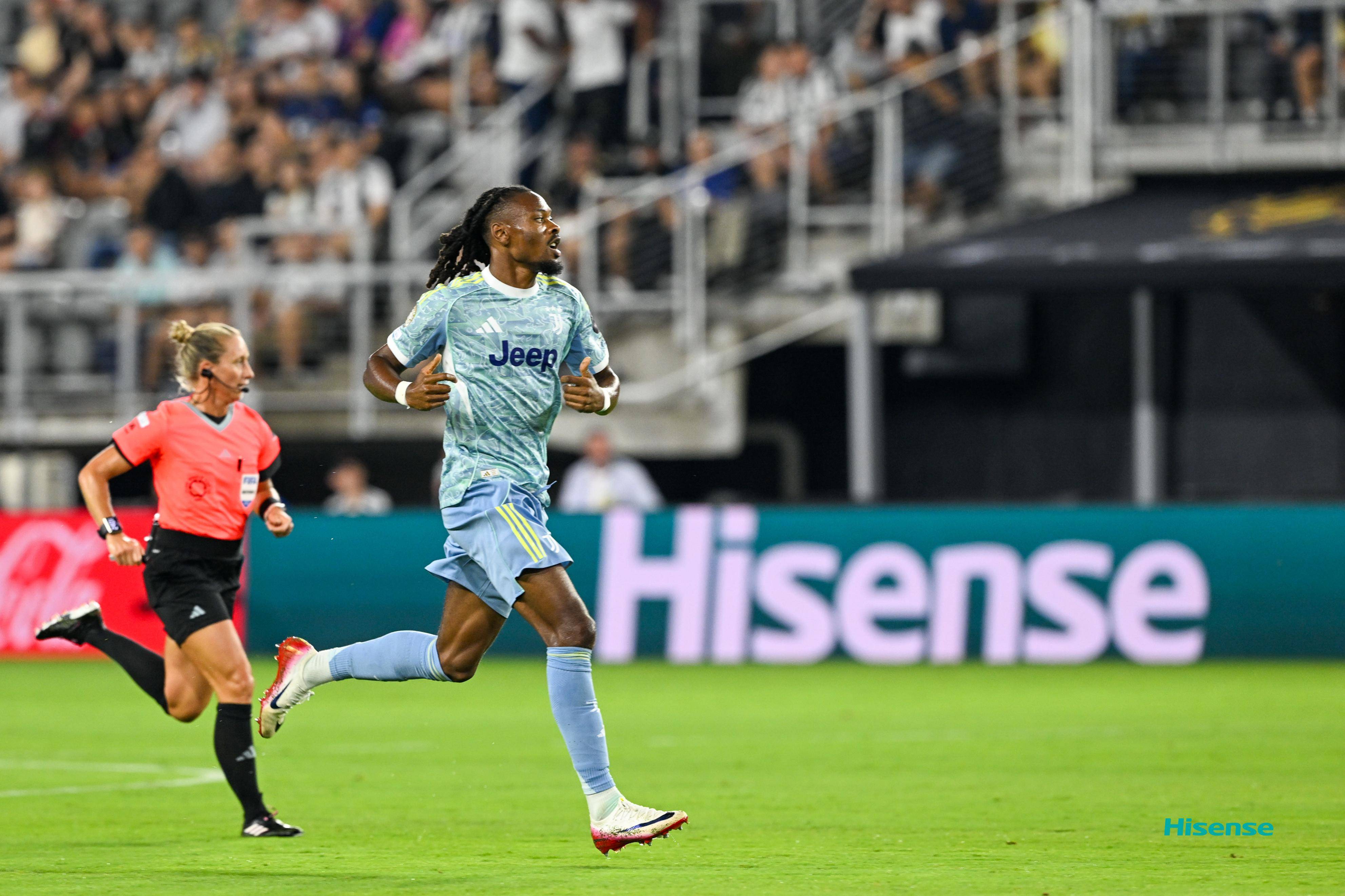 关于尤文图斯训练开放日，转会期迎来里程碑引欢呼，中超在即，细节决定成败的信息